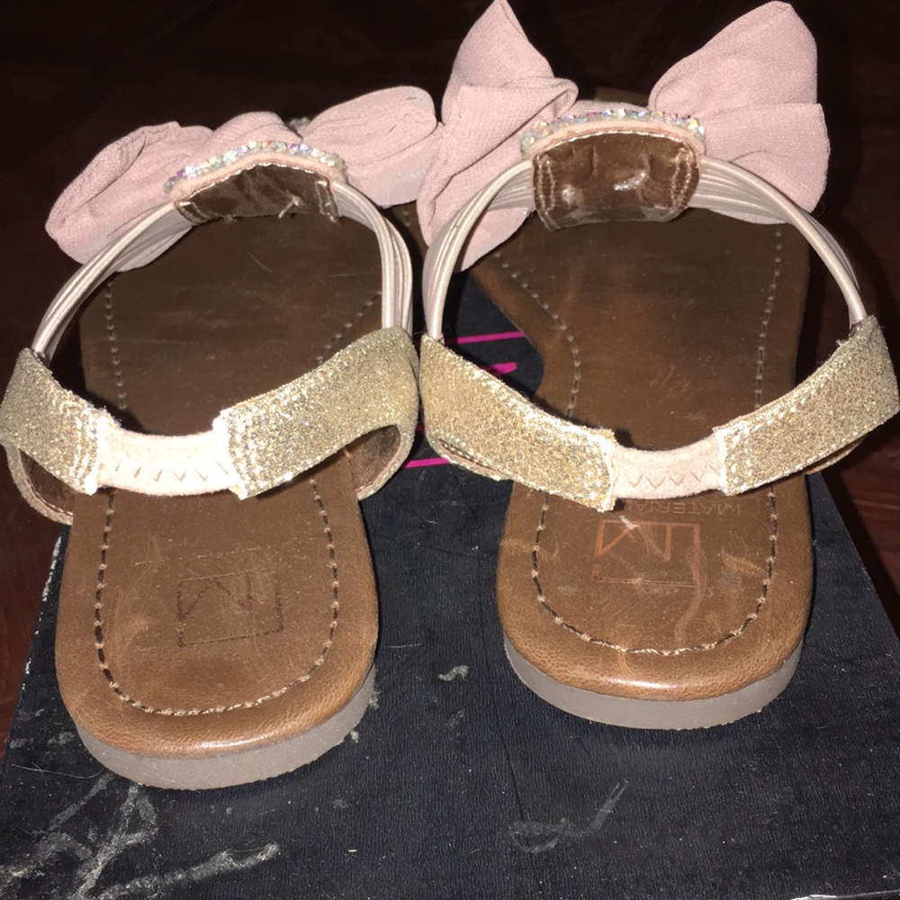Sandals - Picture 6 of 7